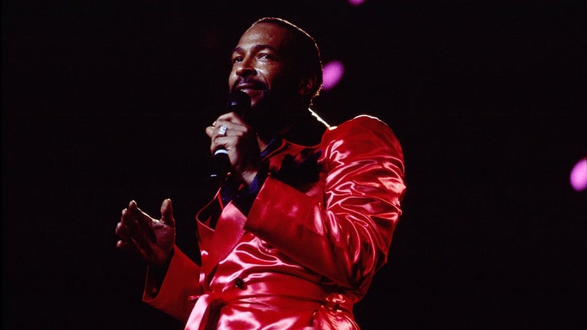 Marvin Gaye singing on stage
