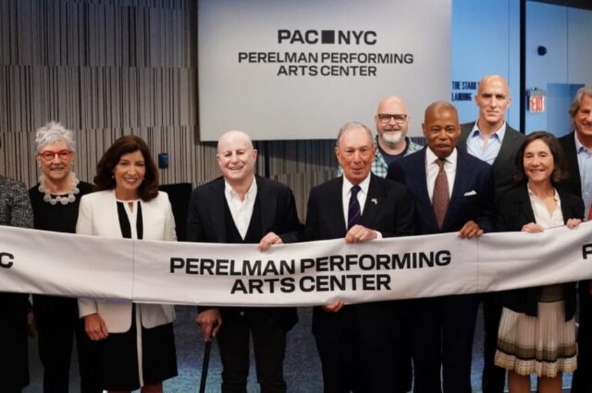 new performing arts center opens at manhattan 9 11 site