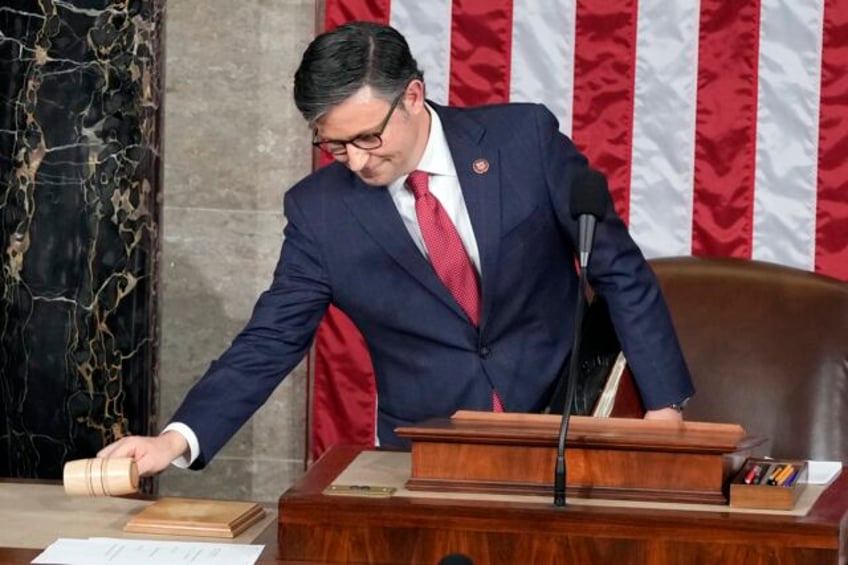 new speaker mike johnson holds favor with conservatives can he unite the gop where others failed