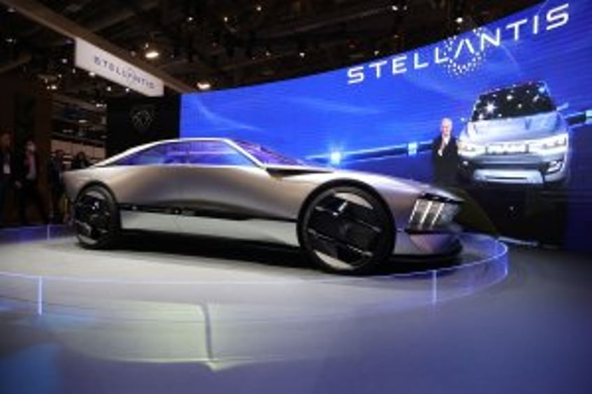 New Stellantis CEO Antonio Filosia officially takes lead of company