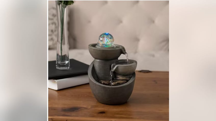 This tabletop fountain is Zen.