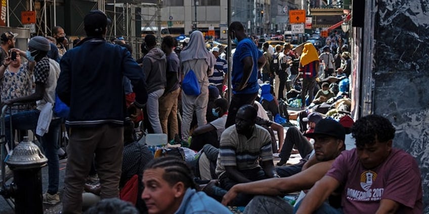 new york democrats fear looming political disaster over migrant crisis ticking time bomb