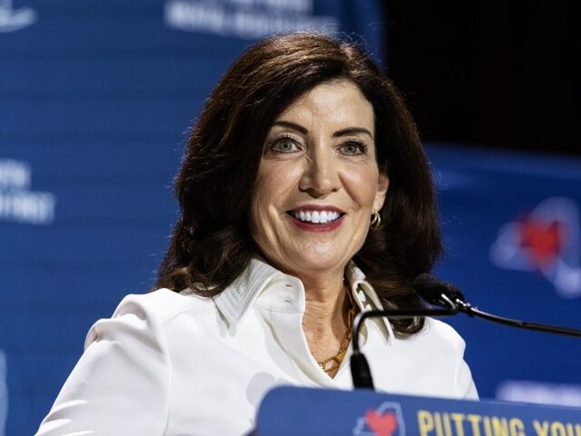 new york gov kathy hochul cheers mass immigration as boon for business