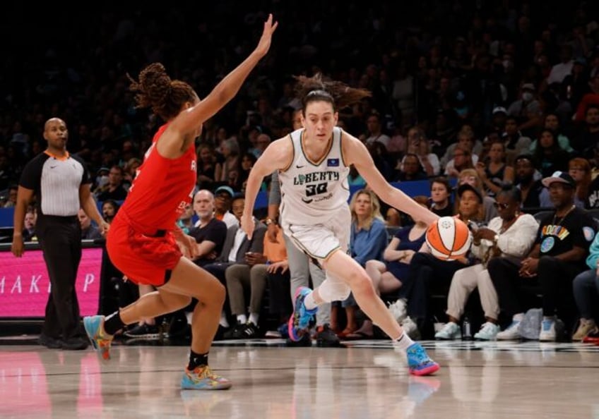 Breanna Stewart (R) of the New York Liberty has helped the team into the WNBA playoffs ami