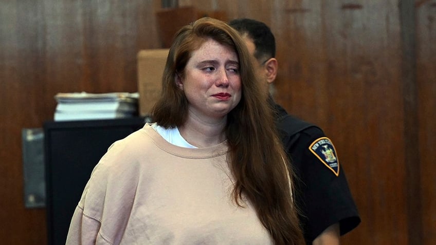 new york woman 28 sentenced to 8 1 2 years in prison in fatal shoving of 87 year old singing coach