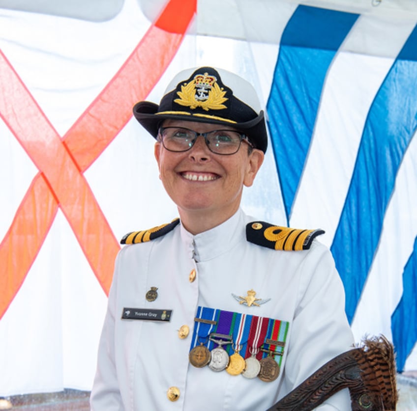 new zealand royal navy ship helmed by countrys first lesbian captain sinks