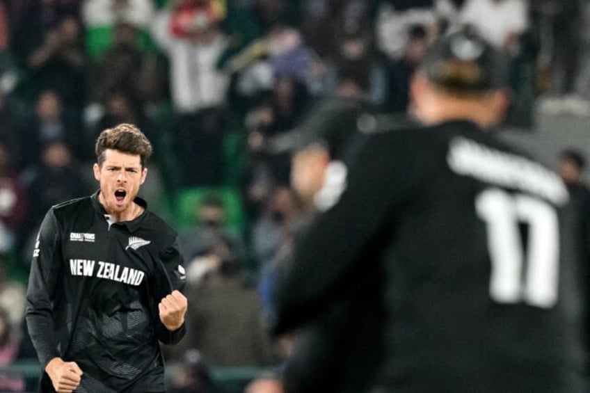 New Zealand's captain Mitchell Santner