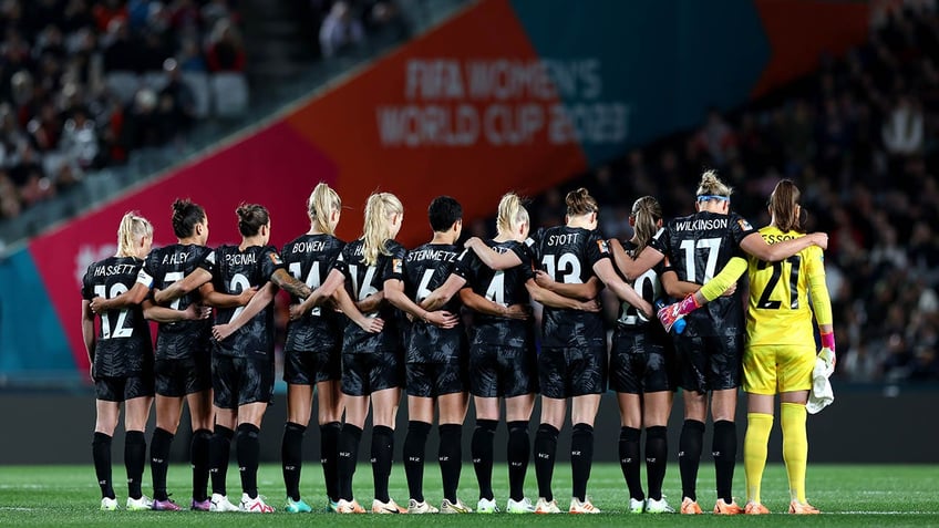 new zealand wins first ever womens world cup match hours after gunman kills 2 in auckland shooting