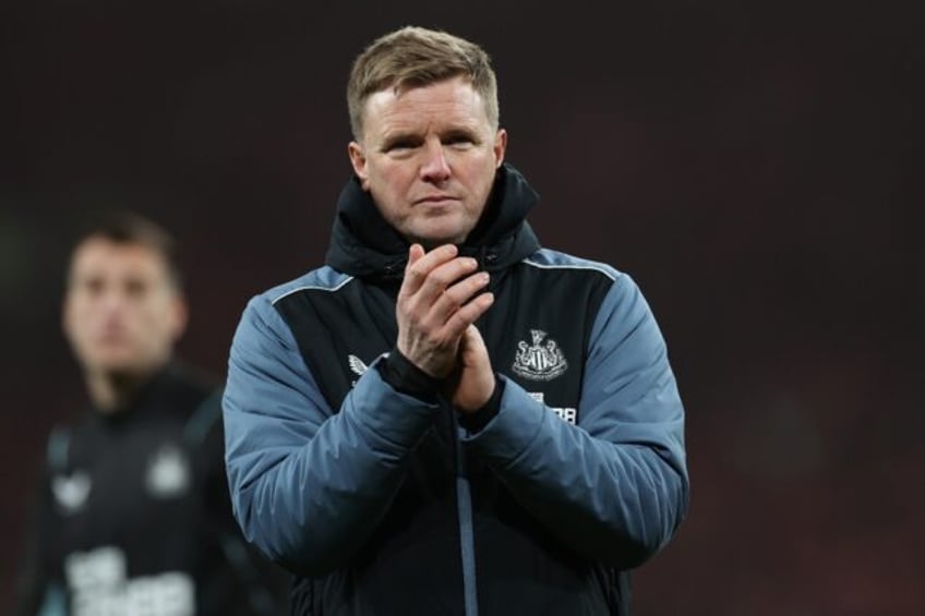 newcastle boss howe plays down man utd revenge mission