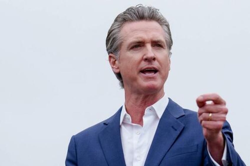 newsom indicates he will veto bill blocking state prisons from working with ice