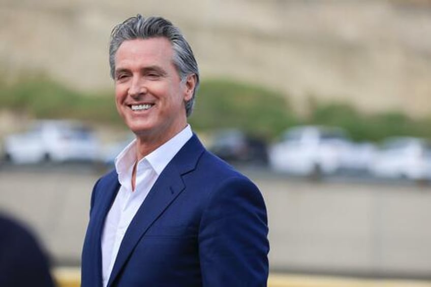 newsom loses in court but sees political upside with democrats