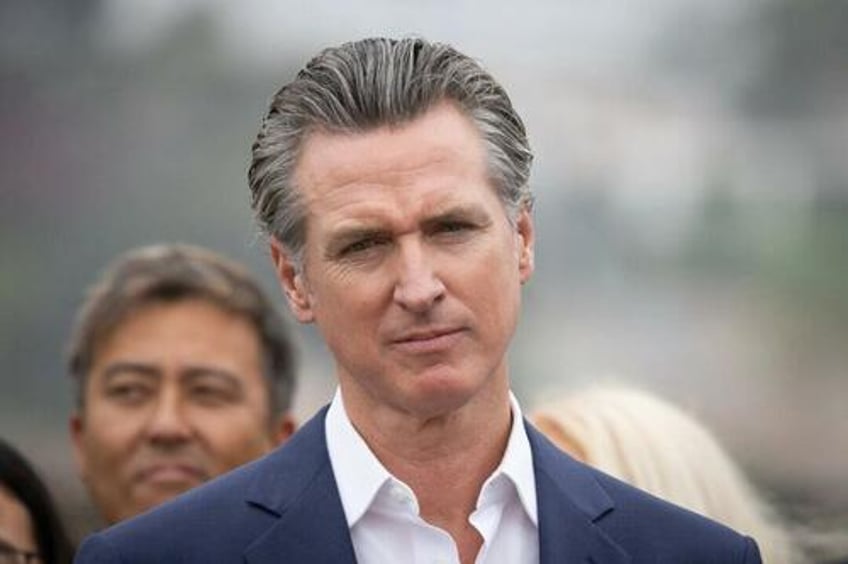 newsom vetoes californias hotly debated artificial intelligence bill