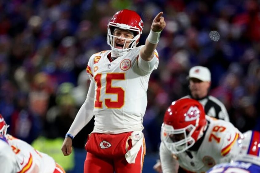 Kansas City Chiefs quarterback Patrick Mahomes is expected to have a new player in his off