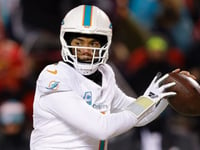 NFL Dolphins agree on four-year $212.4 mn deal with Tagovailoa