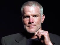 NFL legend Brett Favre laments amount of 'hate' during election cycle: 'It’s certainly sad to see'