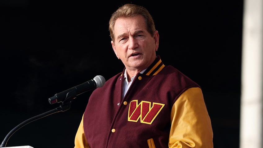 nfl legend joe theismann talks aaron rodgers injury zach wilsons chance to shine