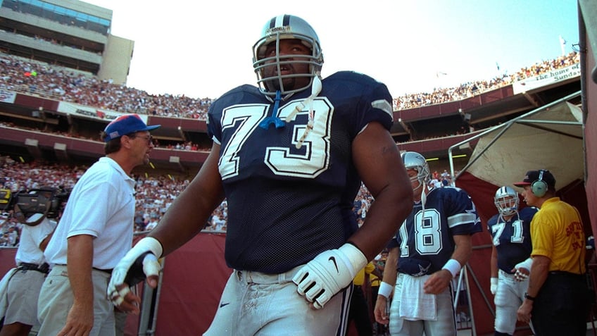 Larry Allen in Tempe, Ariz.