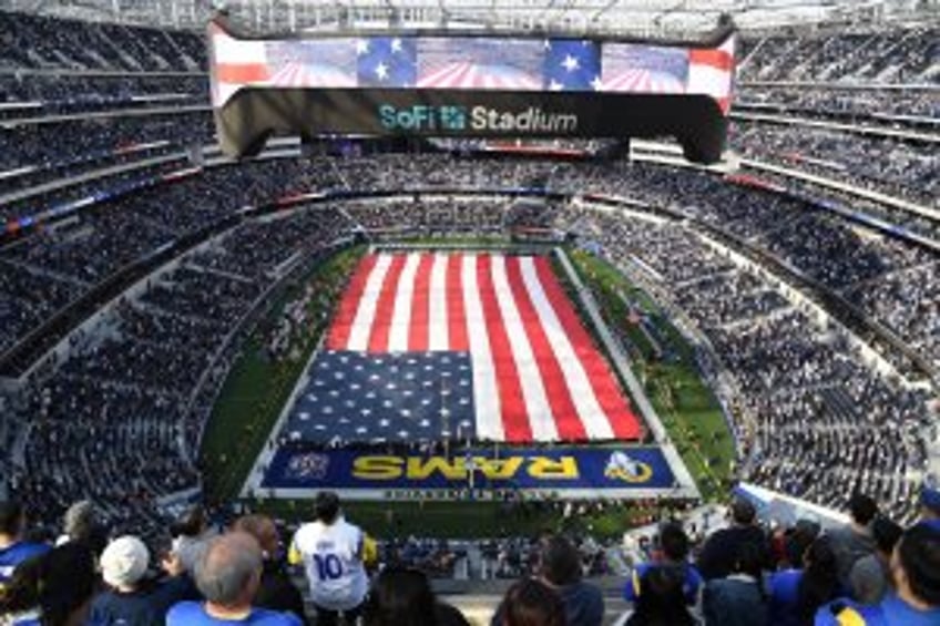 NFL moves Vikings-Rams game to Arizona because of Los Angeles wildfires