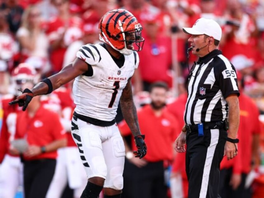 KANSAS CITY, MO - SEPTEMBER 15: Ja’Marr Chase #1 of the Cincinnati Bengals yells at refe