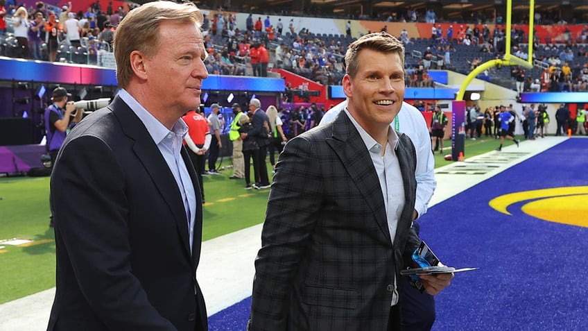 Scott Hanson and Roger Goodell