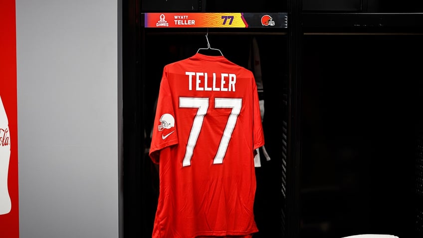 Wyatt Teller Pro Bowl jersey