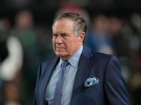NFL Writer Blasts ‘Embarrassing’ Belichick CBS Interview: ‘I’m Not Buying This Idiot’s Book’