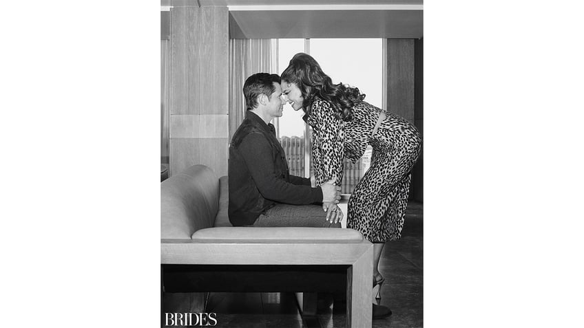 Nick and Vanessa Lachey share an intimate moment