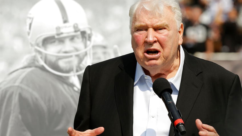 JOhn Madden speaks at game