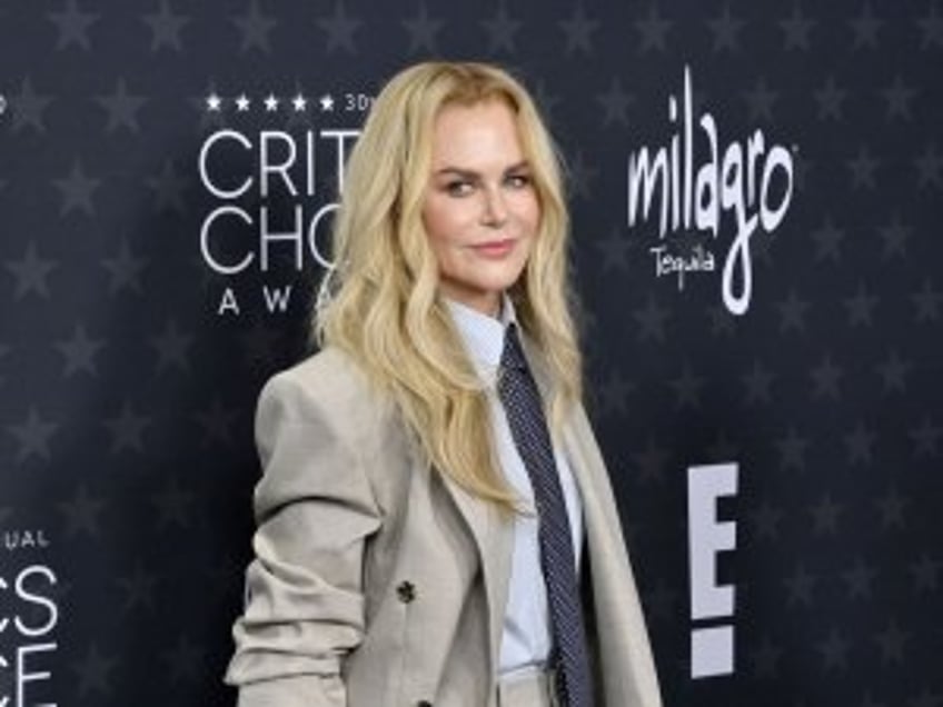 Nicole Kidman celebrates the start of filming for 'Practical Magic 2'