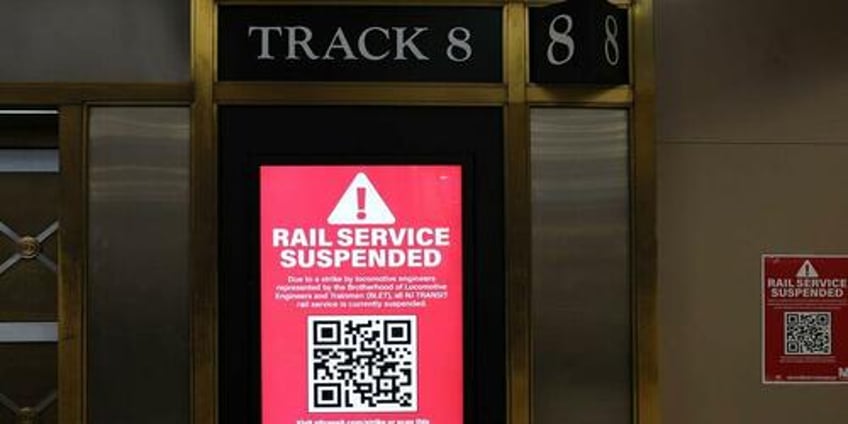 nightmare new jersey transit strike cripples rail service
