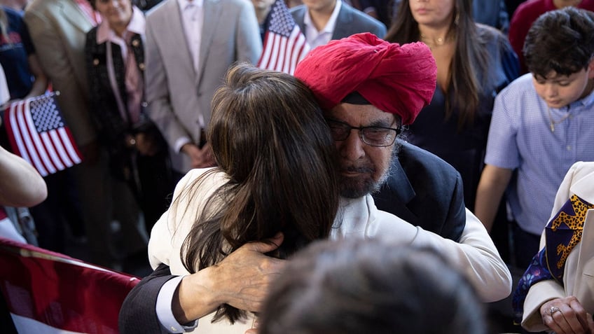 Nikki Haley hugs her dad