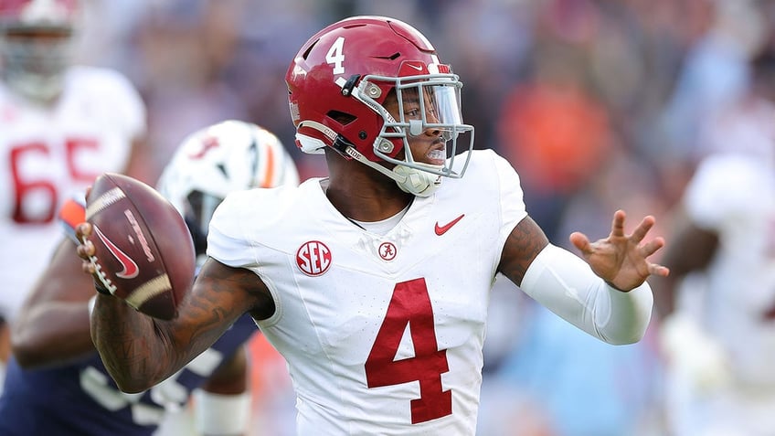 no 8 alabamas last minute prayer answered to avoid iron bowl upset against auburn