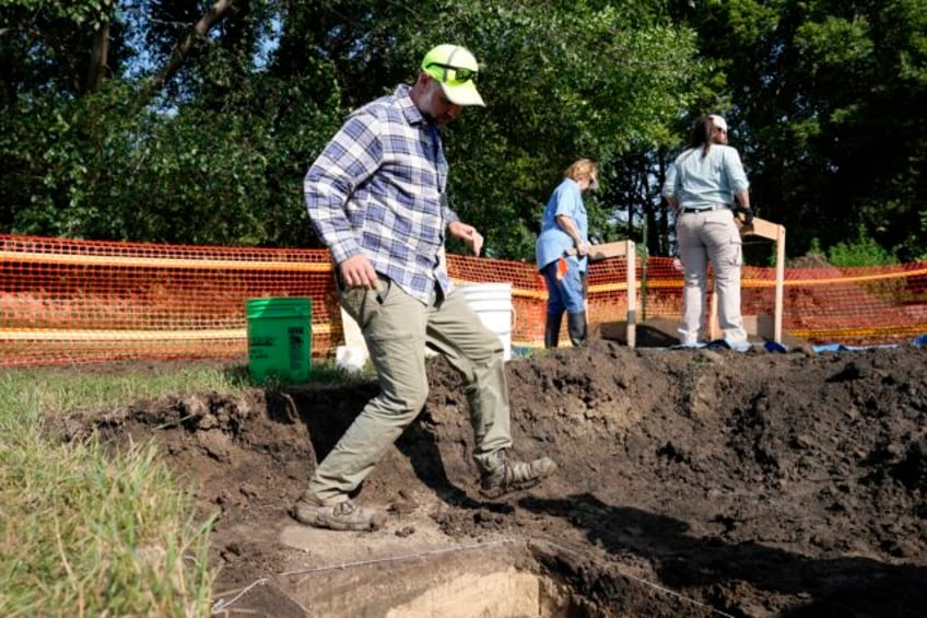 no childrens remains found in nebraska dig near former native american boarding school