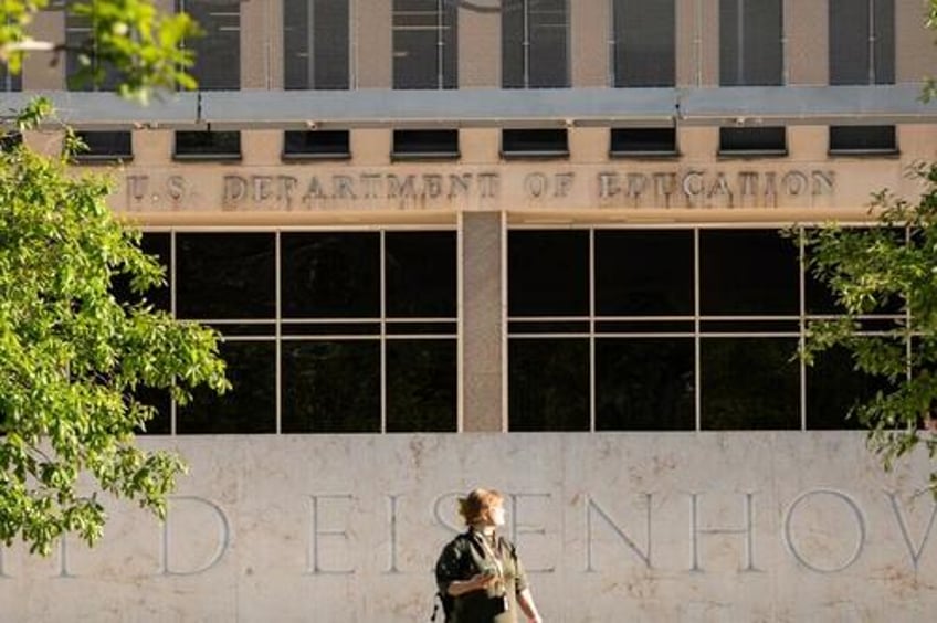 no deductions to social security to offset defaulted student loans education department