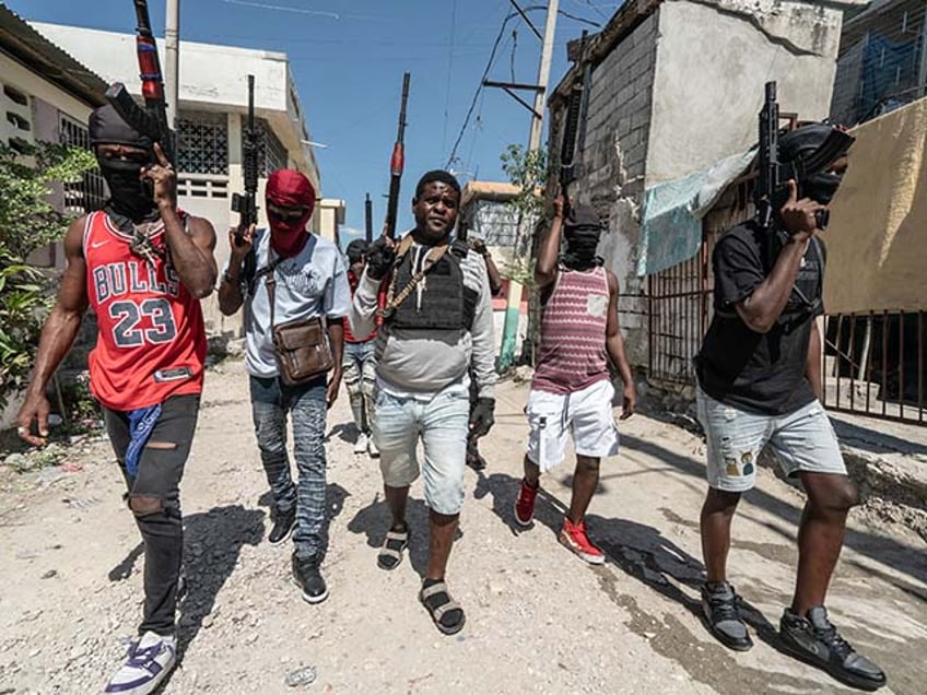 no end in sight to chaos in haiti vigilantes set suspected gang members on fire