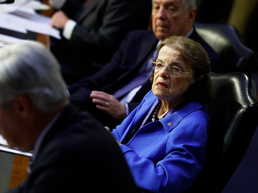 nolte dianne feinstein is no excuse for term limits or age restrictions