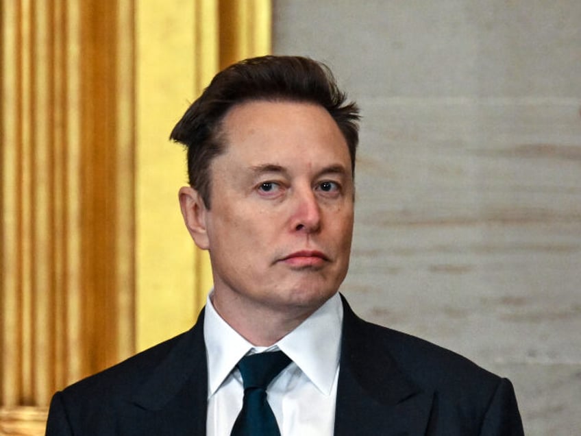 Elon Musk arrives for the inauguration of U.S. President-elect Donald Trump in the U.S. Ca