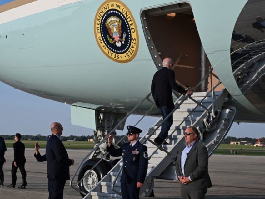 nolte frail joe biden forced to use air force ones short stairs