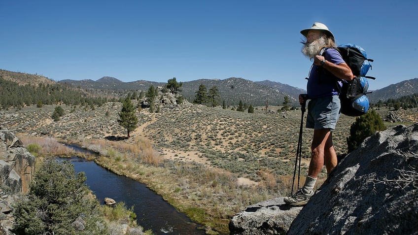 norovirus spread on the washington pacific crest trail what to know and how to protect yourself