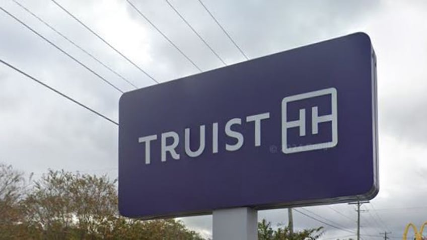 Truist Bank sign