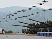 North Korea Accuses South of Flying Drones in Pyongyang, Orders Border Troops Ready to Open Fire