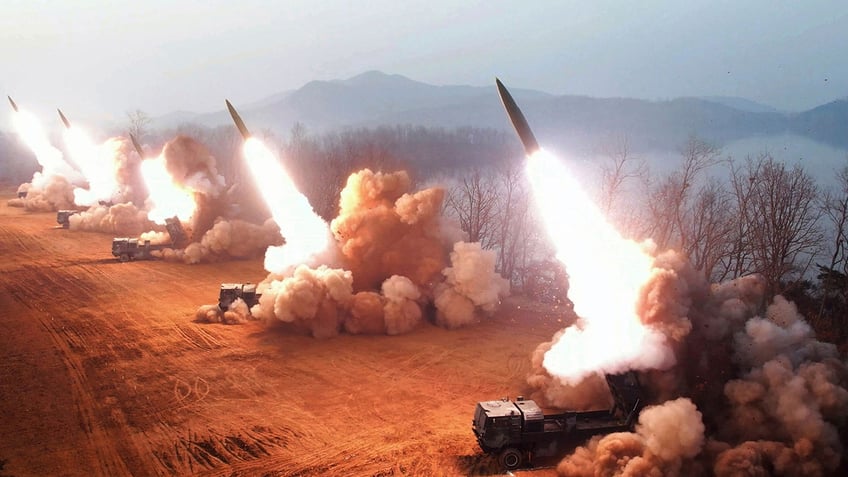 north korea believed to be supplying russia with missiles for ukraine offensive south korea says