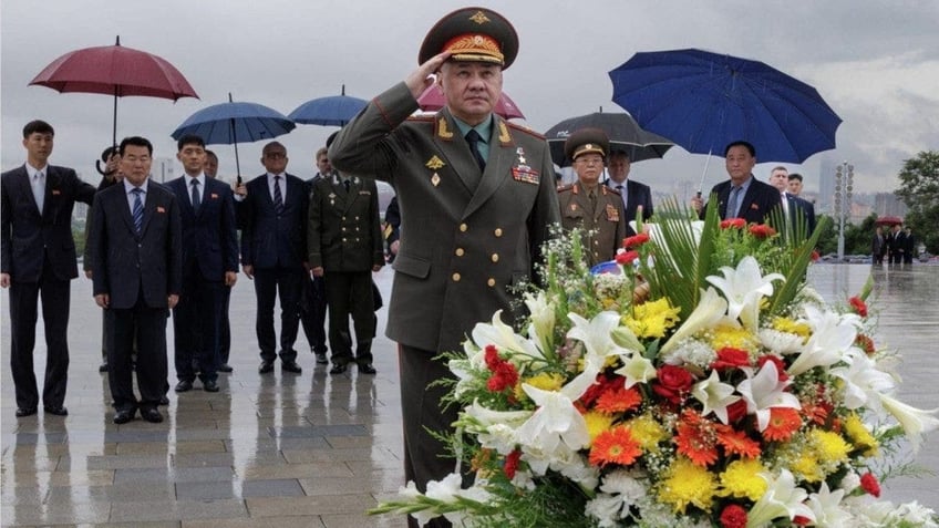 north korean russian defense ministers hold meeting in pyongyang amid celebrations