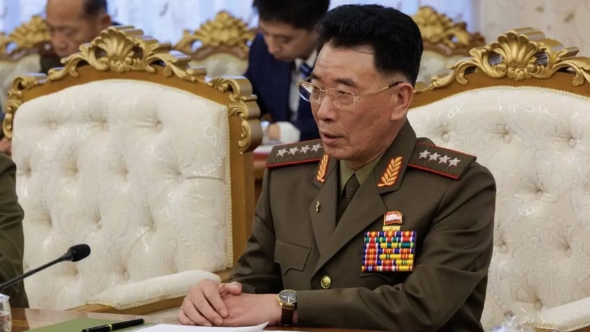 north korean russian defense ministers hold meeting in pyongyang amid celebrations