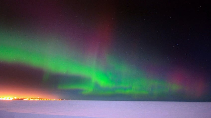 northern lights here are the best tips to help you spot the stunning display in the us and abroad