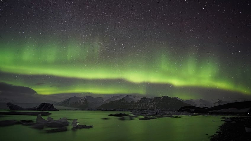 northern lights here are the best tips to help you spot the stunning display in the us and abroad