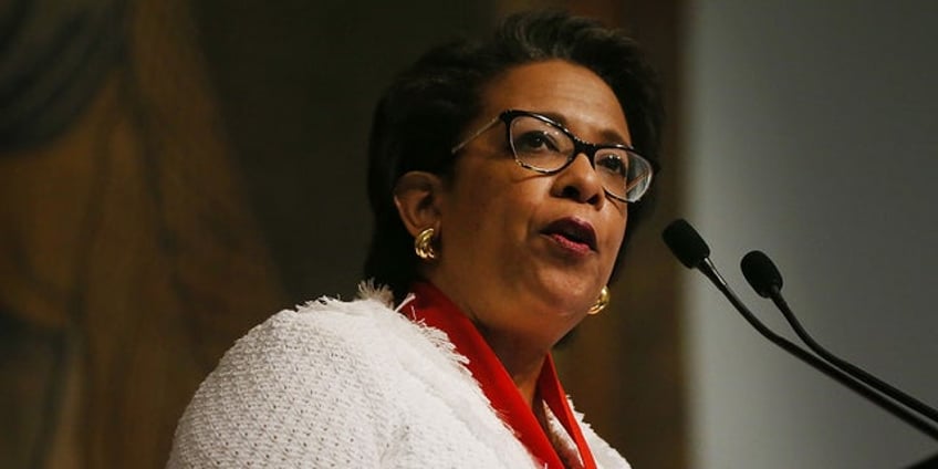 northwestern taps loretta lynch to lead probe amid hazing scandal