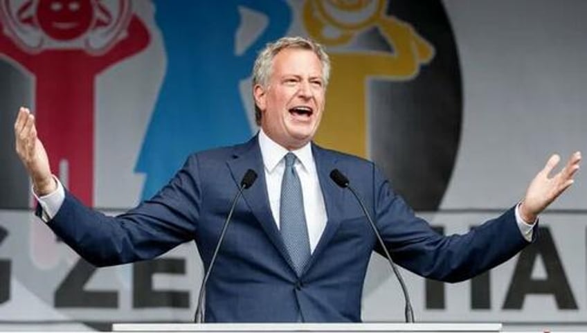 notorious grifting marxist bill de blasio hit with record fine for abusing nyc resources