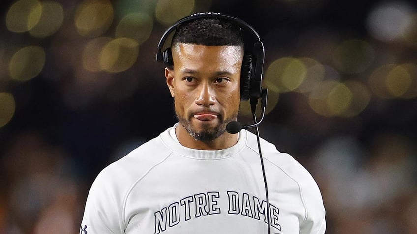 notre dames marcus freeman defends having only 10 men on field on final plays vs ohio state