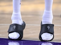 Nuggets players spotted wearing flip-flops during warm-ups before Game 4 loss to Lakers